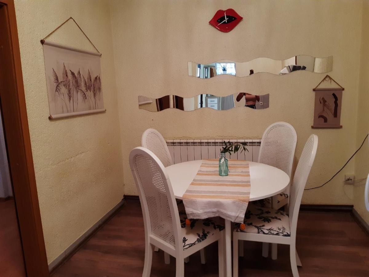 Apartment Margareta Njivice Bagian luar foto